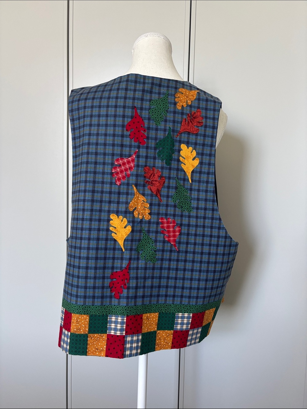 Vintage Women’s Patchwork Teacher Vest – Multicolor - Picture 3 of 7